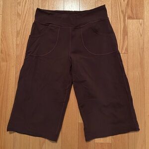 Lululemon Athletica Plum Cropped Still Pants